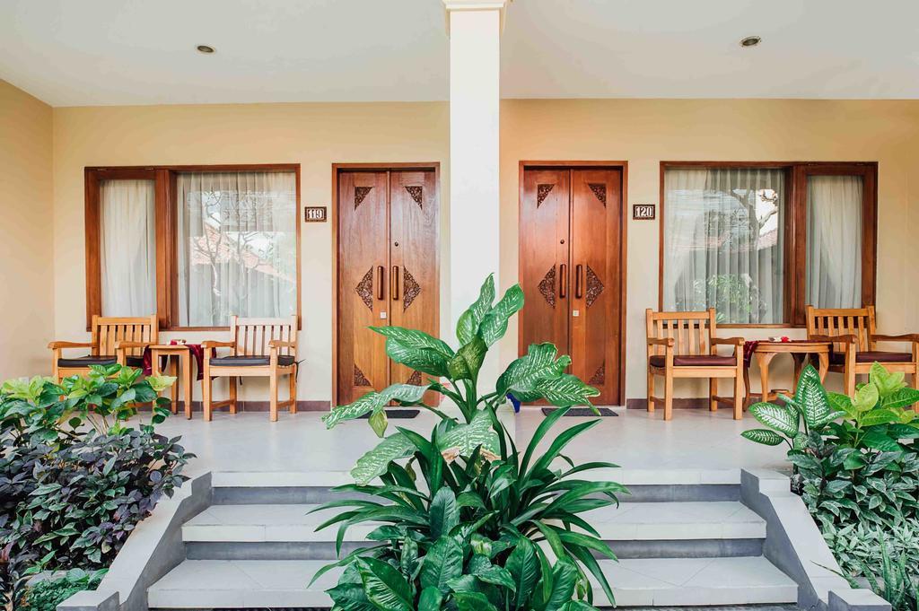 Kuta Puri Bungalows, Villas And Resort מראה חיצוני תמונה